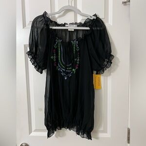 Black blouse with details